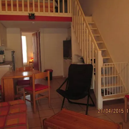 Villa Maison 2 Pieces Mezzanine 6 Couchages St Cyprien Sc430-21b