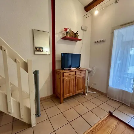 Maison 2 Pieces Mezzanine 6 Couchages St Cyprien Sc430-21b *